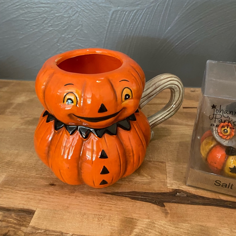 Johanna Parker Pumpkin Mug